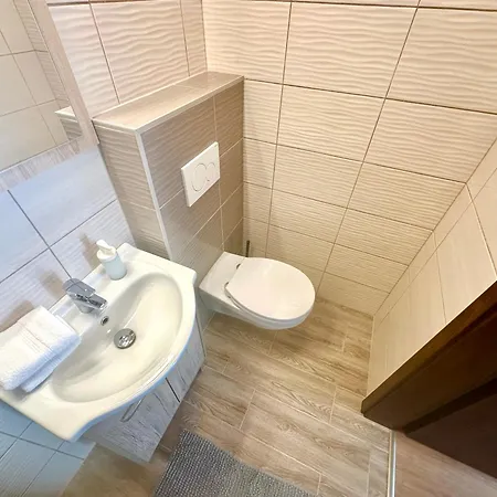 Vendeghaz - فندق مبيت وإفطار