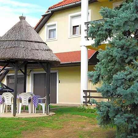 Bed & Breakfast See Vendeghaz - Siofok