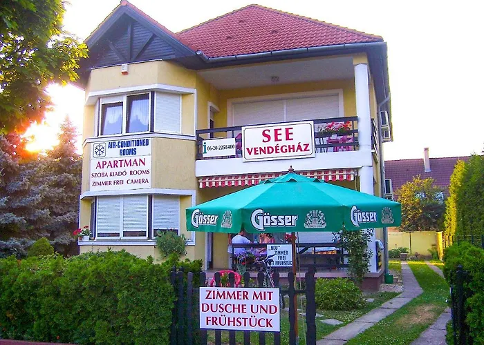 Vendeghaz - 3* שיופוק