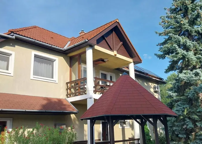 Bed and Breakfast Vendeghaz - Σίοφοκ