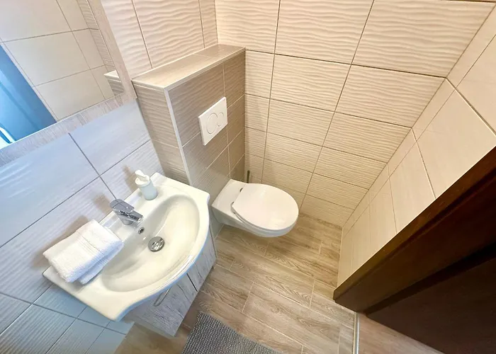 Vendeghaz - לינה וארוחת בוקר