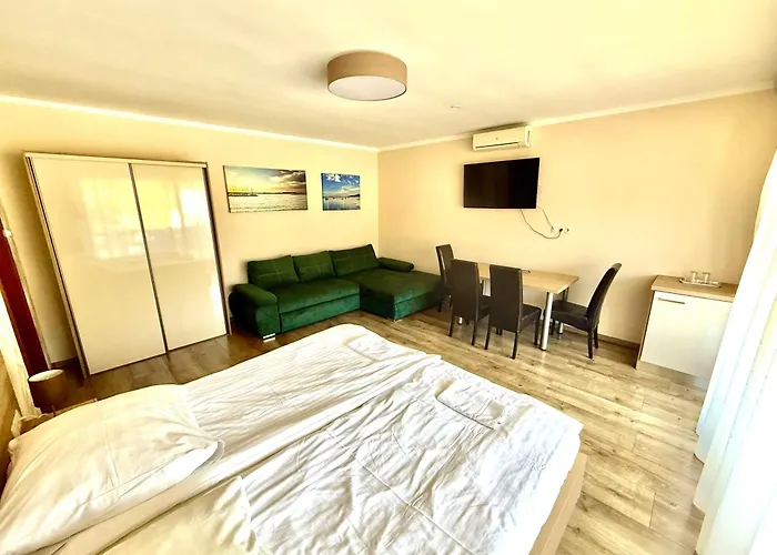 Vendeghaz - Bed and Breakfast